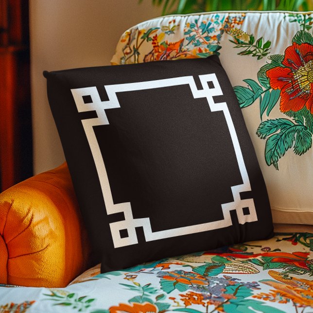 Black and White Greek Key Border Throw Pillow (Black and White Greek Key Border Throw Pillow)