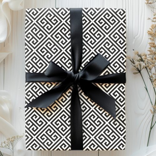 Black And White Greek Key Maze Pattern Wrapping Paper