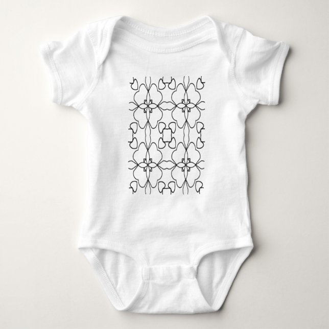 black and white heart pattern T-Shirt (Front)