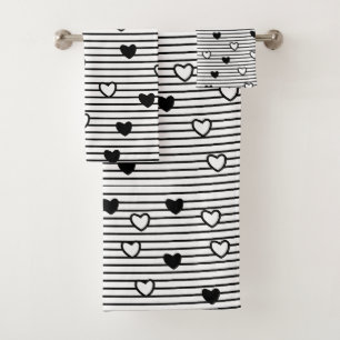 Black and White Hearts Valentine Pattern Bath Towel Set