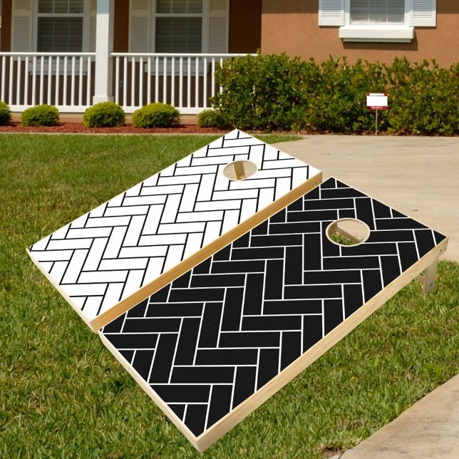 Black and White Herringbone Pattern Cornhole Set (Creator Uploaded)