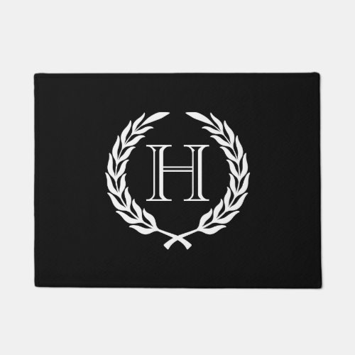 Black and White Laurel Wreath Doormat