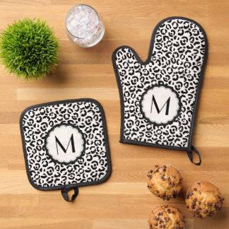 Black and White Leopard Monogram Oven Mitt & Pot Holder Set