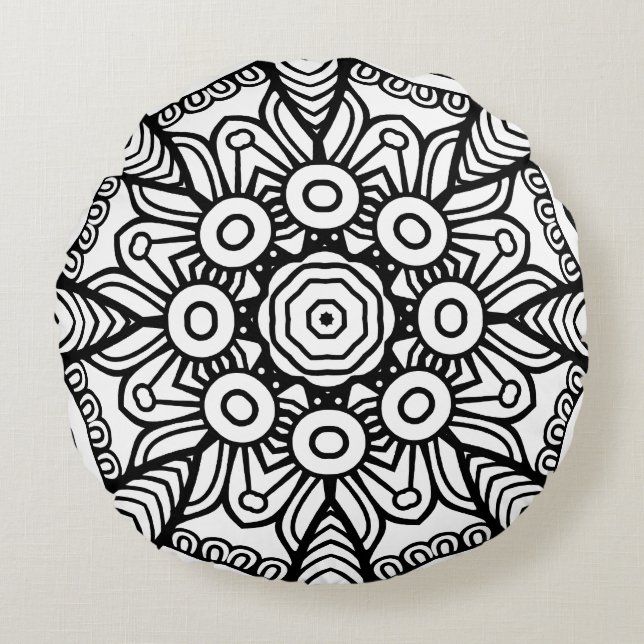 Black and White Mandala Frame Pattern  Round Pillow (Front)