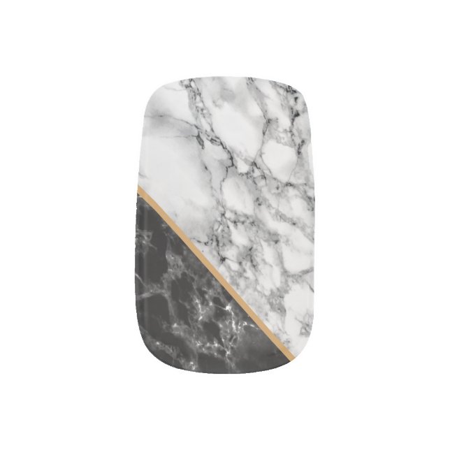 Black and White Marble Nail Art (Right Thumb)