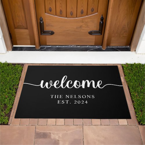 Black and White Married Family Name Welcome Doormat