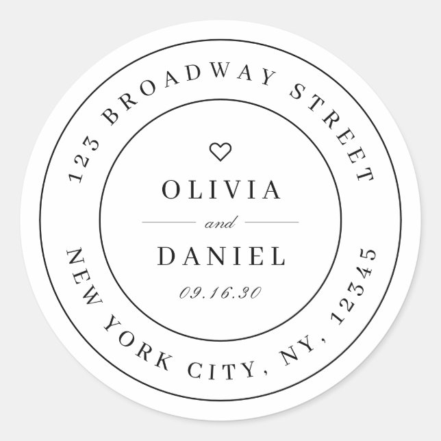 Black and white minimalist couples return address classic round sticker (Front)