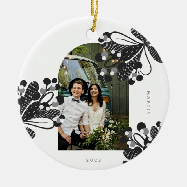 Black and White Mistletoe Couples Christmas Ceramic Ornament (Front)