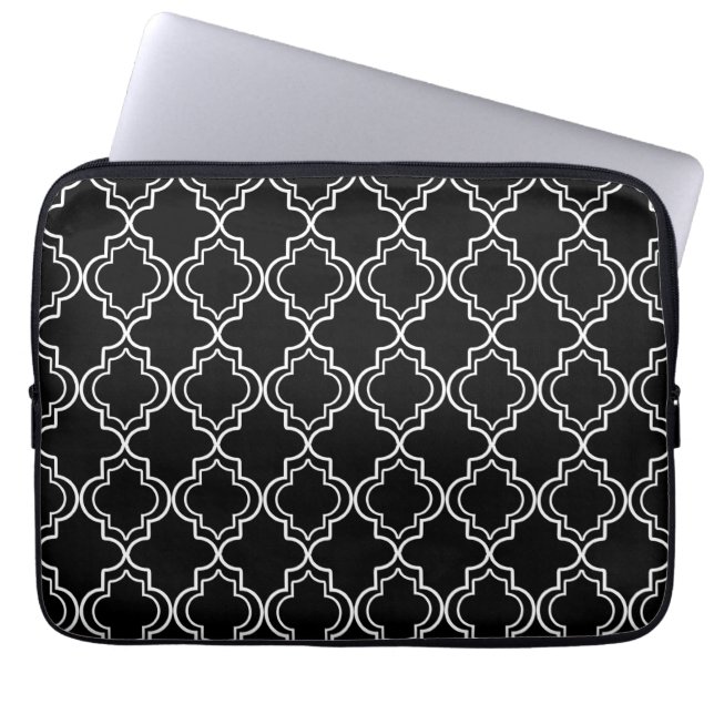 Black and White Moroccan Quatrefoil Laptop Sleeve (Front)