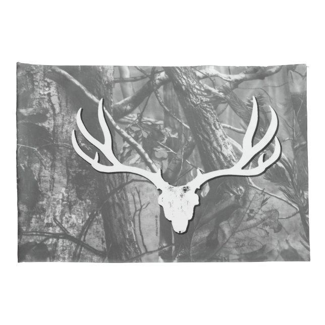 Black and White Mule Deer Pillow Cases (Back-Right)