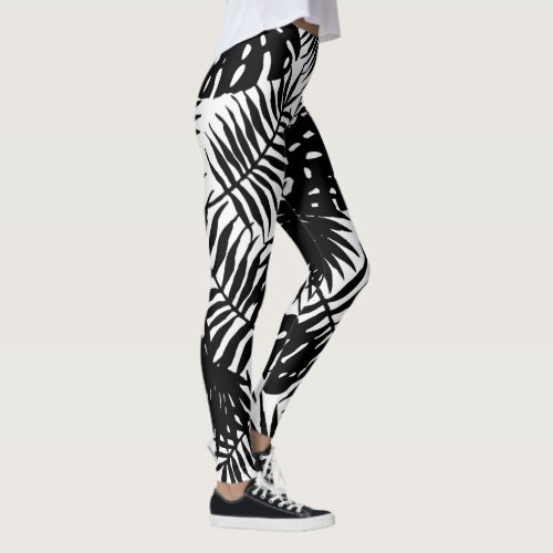 Black and white palm leafs tropical nature theme leggings