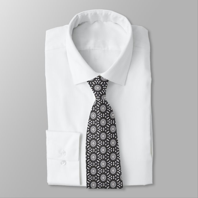 Black and White Pattern Geometric Men's Neck Tie (Tied)