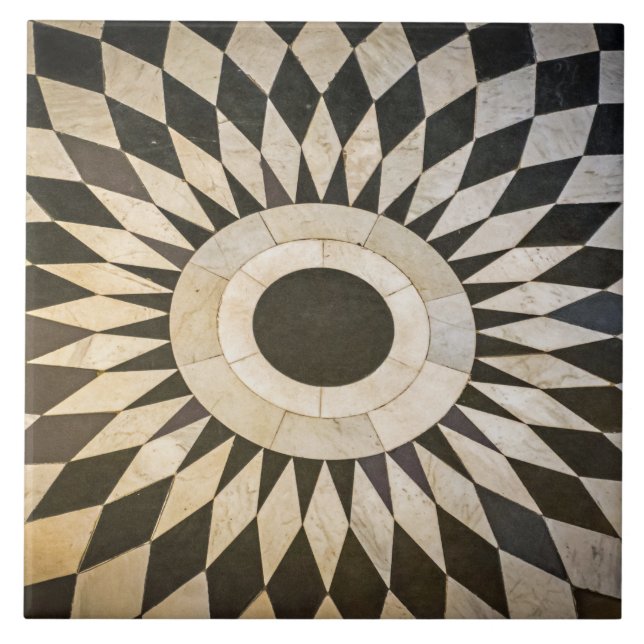 Black and white pattern view ceramic tile (Front)