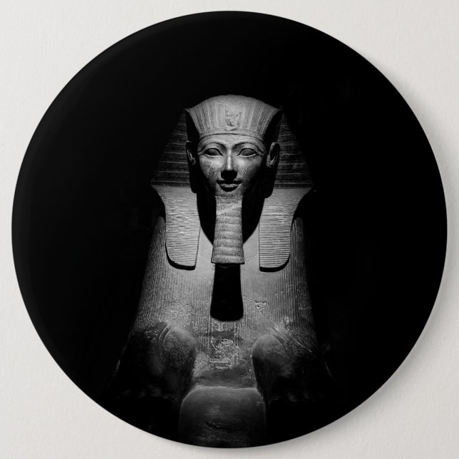 Black and white pharaoh king button (Front)