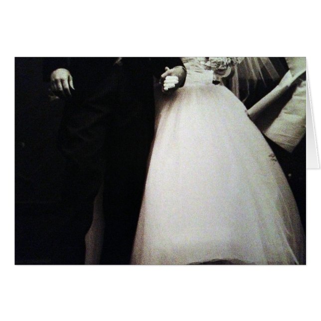 BLACK AND WHITE PHOTO OF BRIDE/GROOM FOR WEDDING (Front Horizontal)