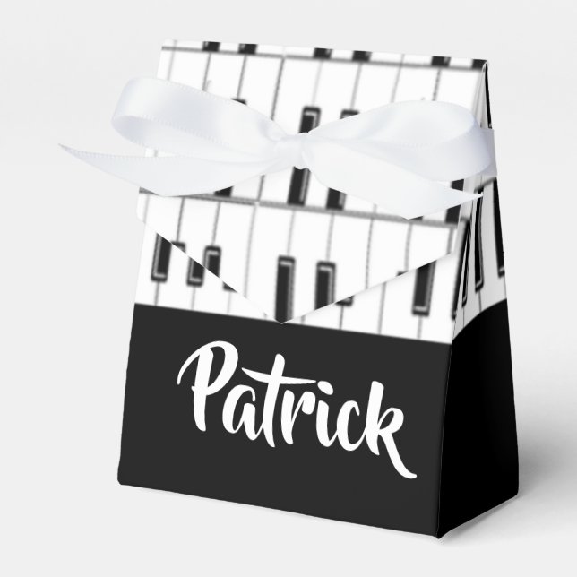 Black and white piano pattern favor boxes (Front Side)