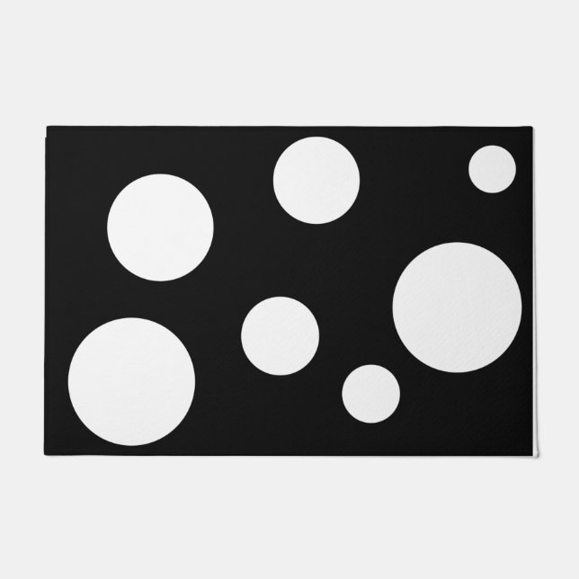 Black and White Polka Dotted Outdoor Rug (Front)