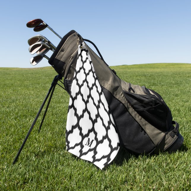 Black and White Quatrefoil Pattern Monogram Golf Towel (Green)