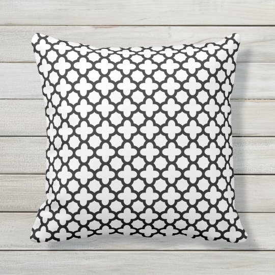 Black and White Quatrefoil Pattern Throw Pillow