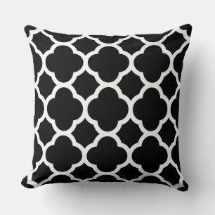 Black and White Quatrefoil Pattern Throw Pillow
