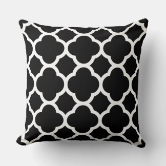 Black and White Quatrefoil Pattern Throw Pillow