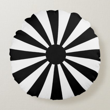 Black and white retro rays round pillow