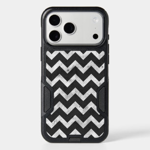 Black and white Rustic Chevron pattern iPhone 17 Pro Max Case