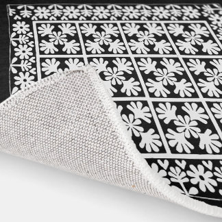 Black and White Scandinavian Rug Oak Leaf Floral