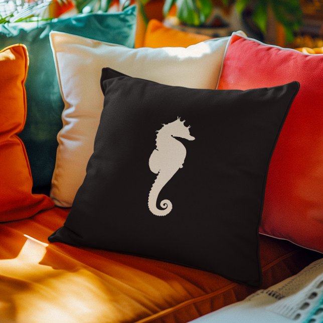 Black and White Seahorse Throw Pillow (Black and White Seahorse Throw Pillow)