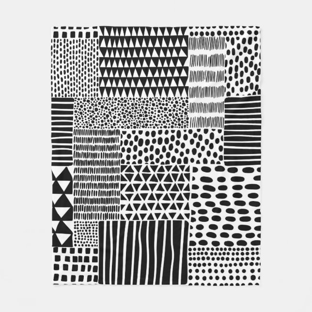 Black and white seamless doodle pattern. Hand-draw Fleece Blanket (Front)