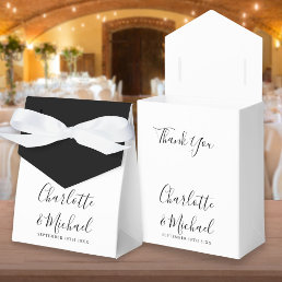 Black And White Signature Script Wedding Favor Boxes