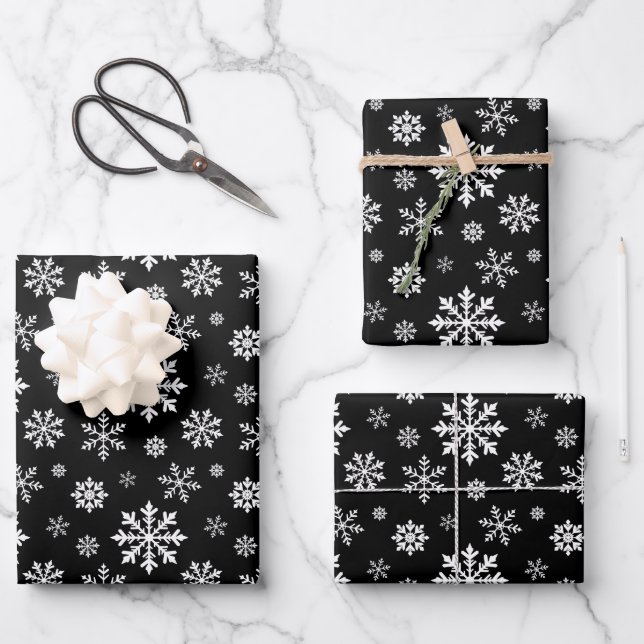 Black And White Snowflake Pattern Decorative Wrapping Paper Sheets (Front)