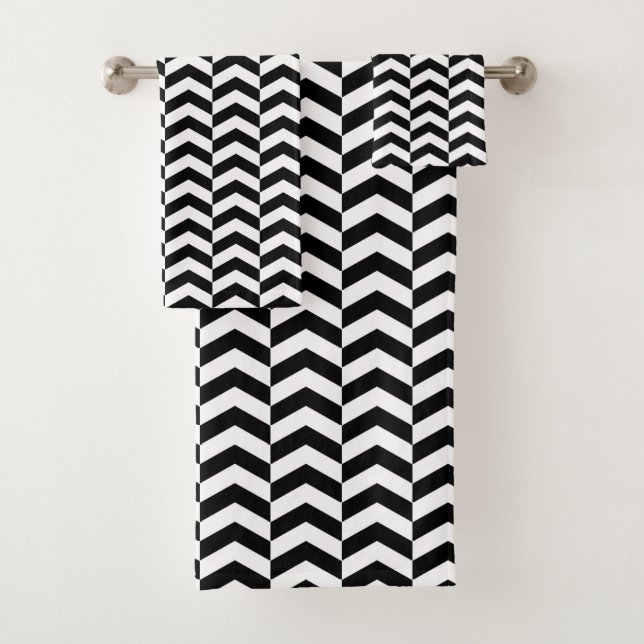 Black and White Stylish Chevron Pattern Bath Towel Set (Insitu)