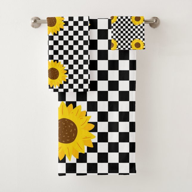 Black and White Sunflower Checkered Flower Pattern Bath Towel Set (Insitu)