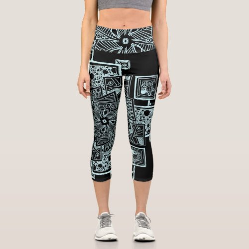 Black and white textured line tangle design capri leggings