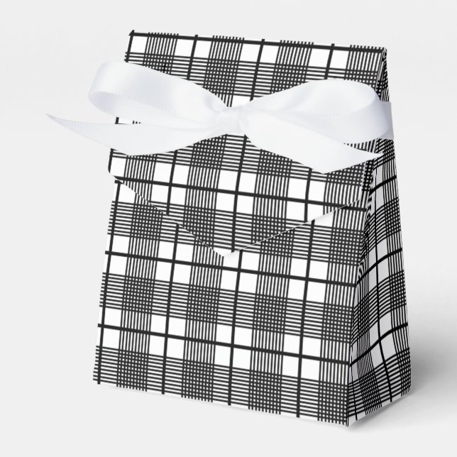 Black and White Thin Glen Plaid Pattern  Favor Boxes (Front Side)