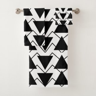Black and White Triangle Chevron Stripes Pattern