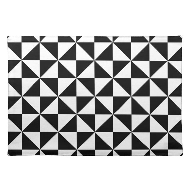 Black And White Triangle Pattern Cloth Placemat (Front)