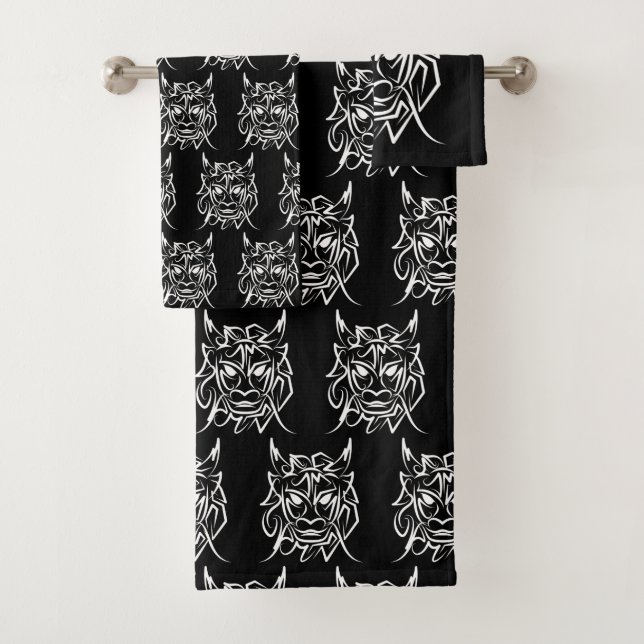 Black and White Tribal Dragon Bath Towel Set (Insitu)