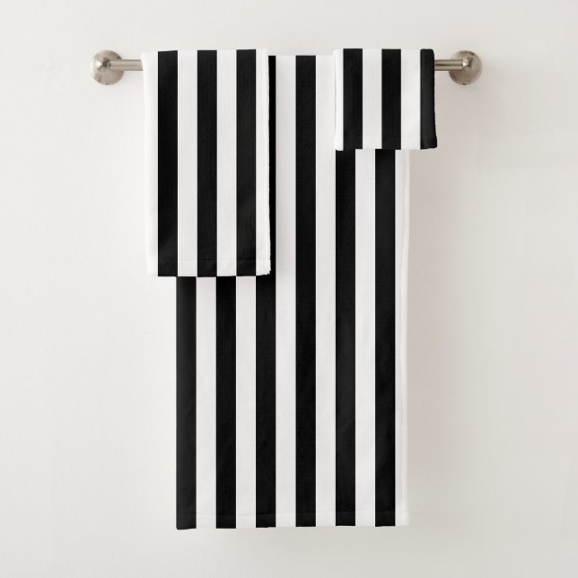 Black And White Vertical Stripe Bath Towel Set (Insitu)