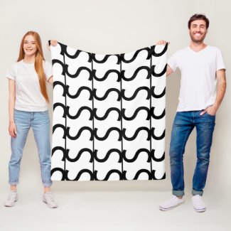 Black and White Wavy Stripe Pattern 