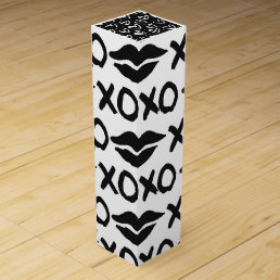 Black and White xoxo lips Wrapping Paper Sheets Wine Box