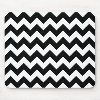 Black and White Zigzag Mouse Pad