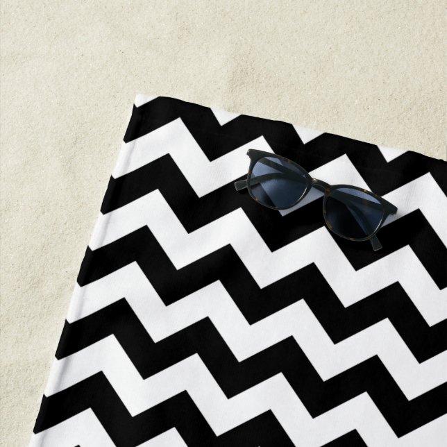 Black and White Zigzag Pattern, Chevron Pattern Beach Towel (In Situ)