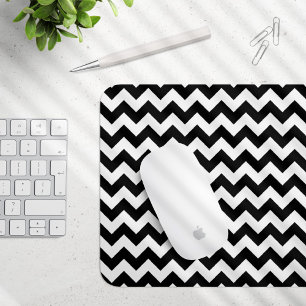Black and White Zigzag Pattern, Chevron Pattern Mouse Pad