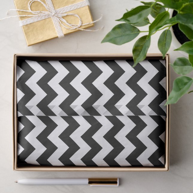 Black and White Zigzag Pattern, Chevron Pattern Tissue Paper (Gift)