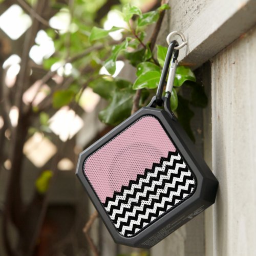 Black and White Zigzag Pattern Chevron Pink Bluetooth Speaker