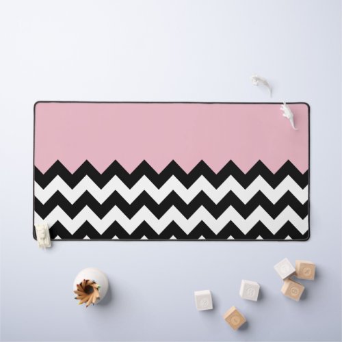 Black and White Zigzag Pattern Chevron Pink Desk Mat