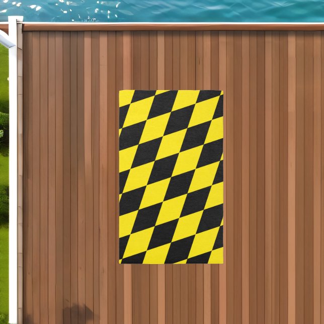 Black and Yellow Bavaria Diamond Flag Pattern Outdoor Rug (Insitu (Outdoor 2))