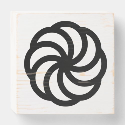 Black Armenian Eternity Symbol on White Wooden Box Sign